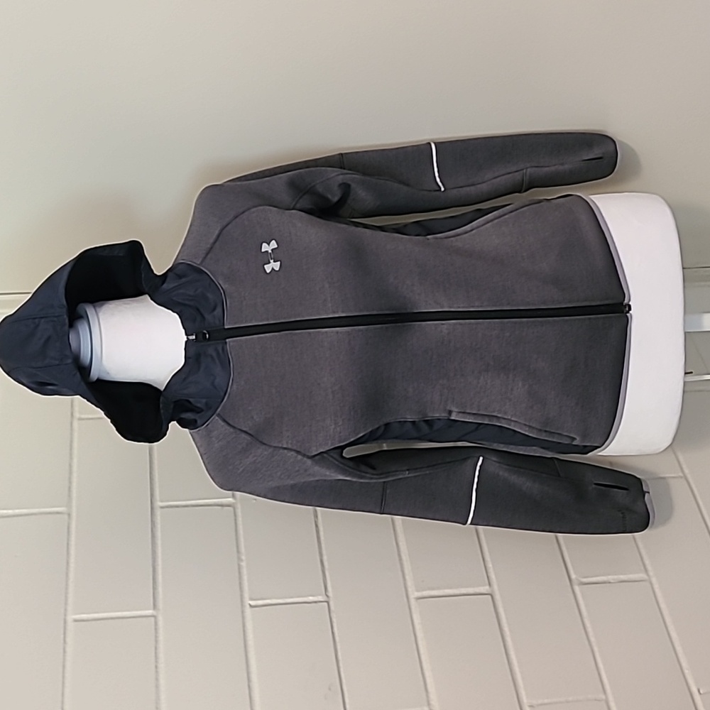 Under Armour Jacket Youth Size Medium Gray Lightweight Sporty School Outdoors